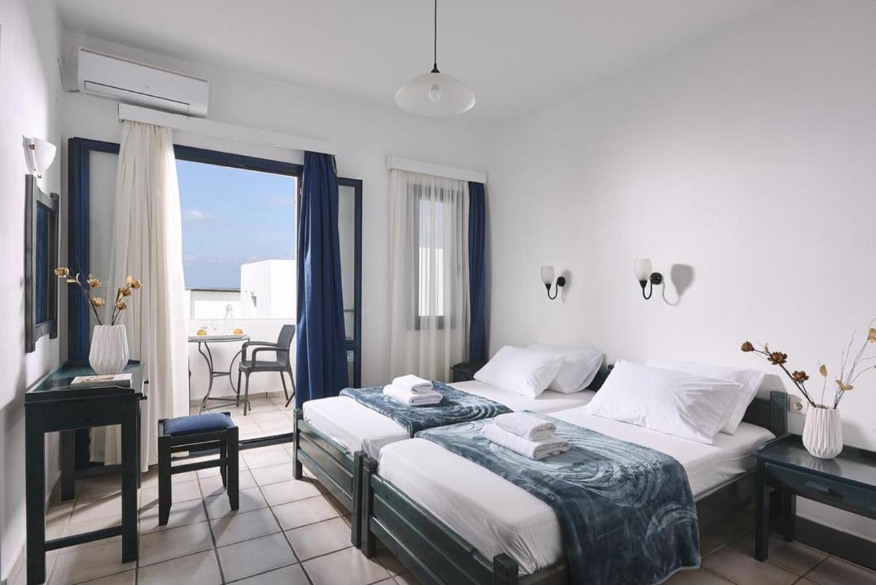 Eva Suites & Apartments Agia Marina Exteriör bild